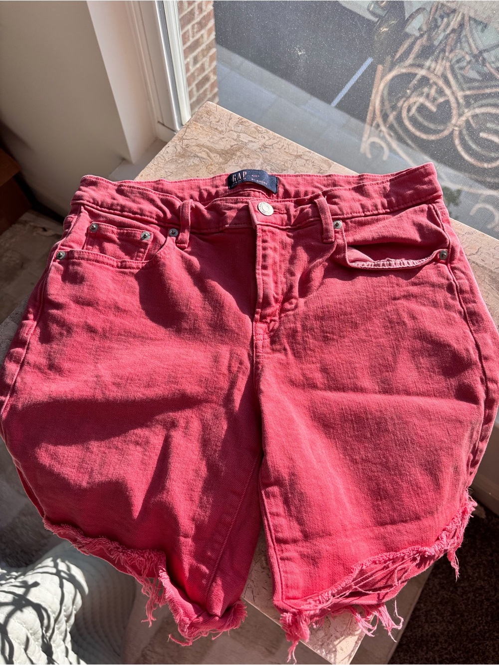 GAP Women's Red Pink Frayed Hem Denim Shorts